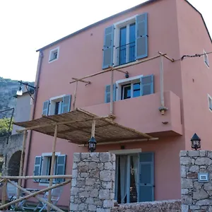  Hébergement de vacances Casa Virginia